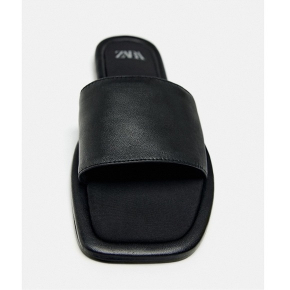 NEW ZARA MINIMALIST BLACK LEATHER FLAT SANDALS 8 - Picture 5 of 10